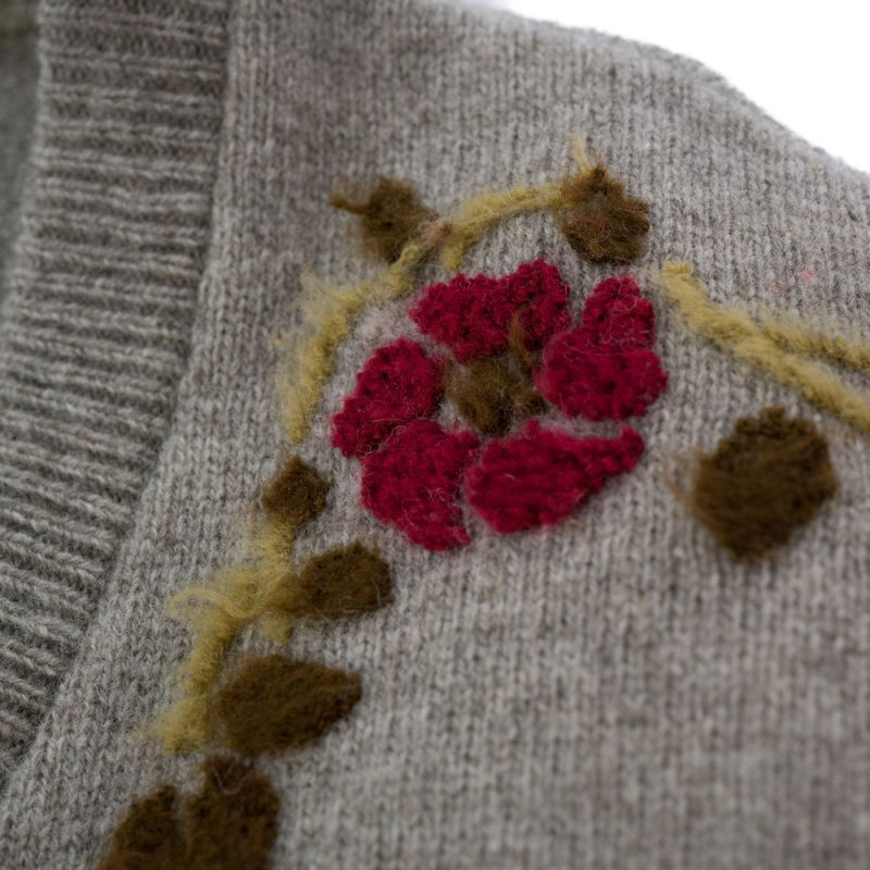 VARDE77 FLORAL DECORATION MOHAIR KNIT GRAY BEIGE - HOMEDICT